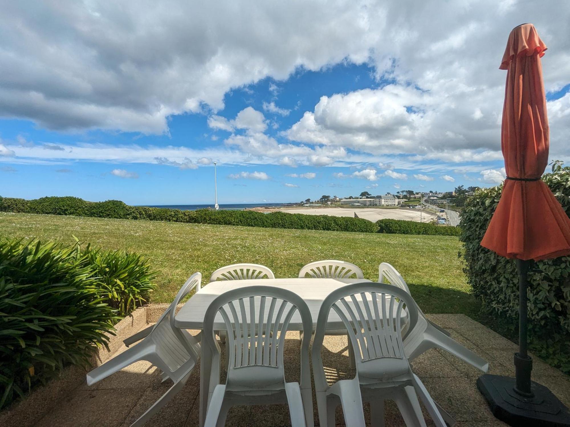 Maison 6 Pers Belle Vue Mer Piscine, Plage A 40 M Trevou-Treguignec Exterior photo